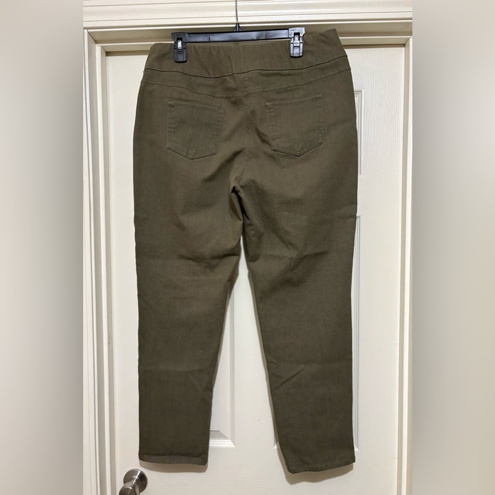 Ruby Rd. Pull On Pants - Picture 2 of 4